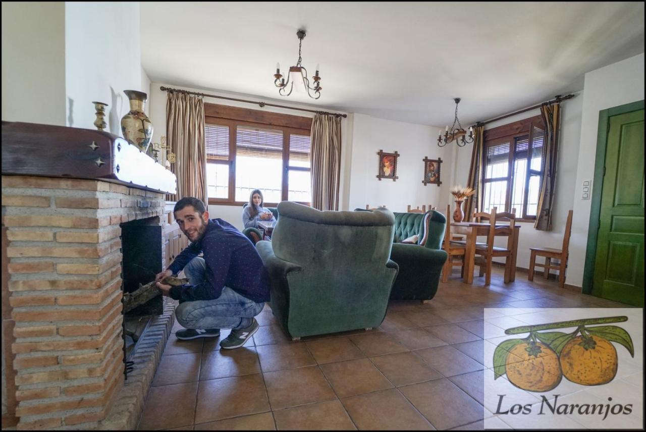 Hostal Y Apartamento Rural Los Naranjos Melegis Exteriör bild