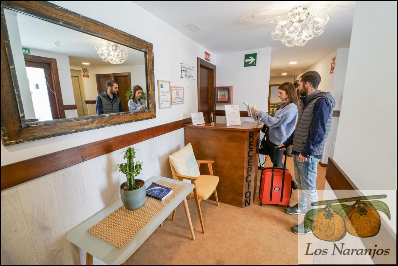 Hostal Y Apartamento Rural Los Naranjos Melegis Exteriör bild