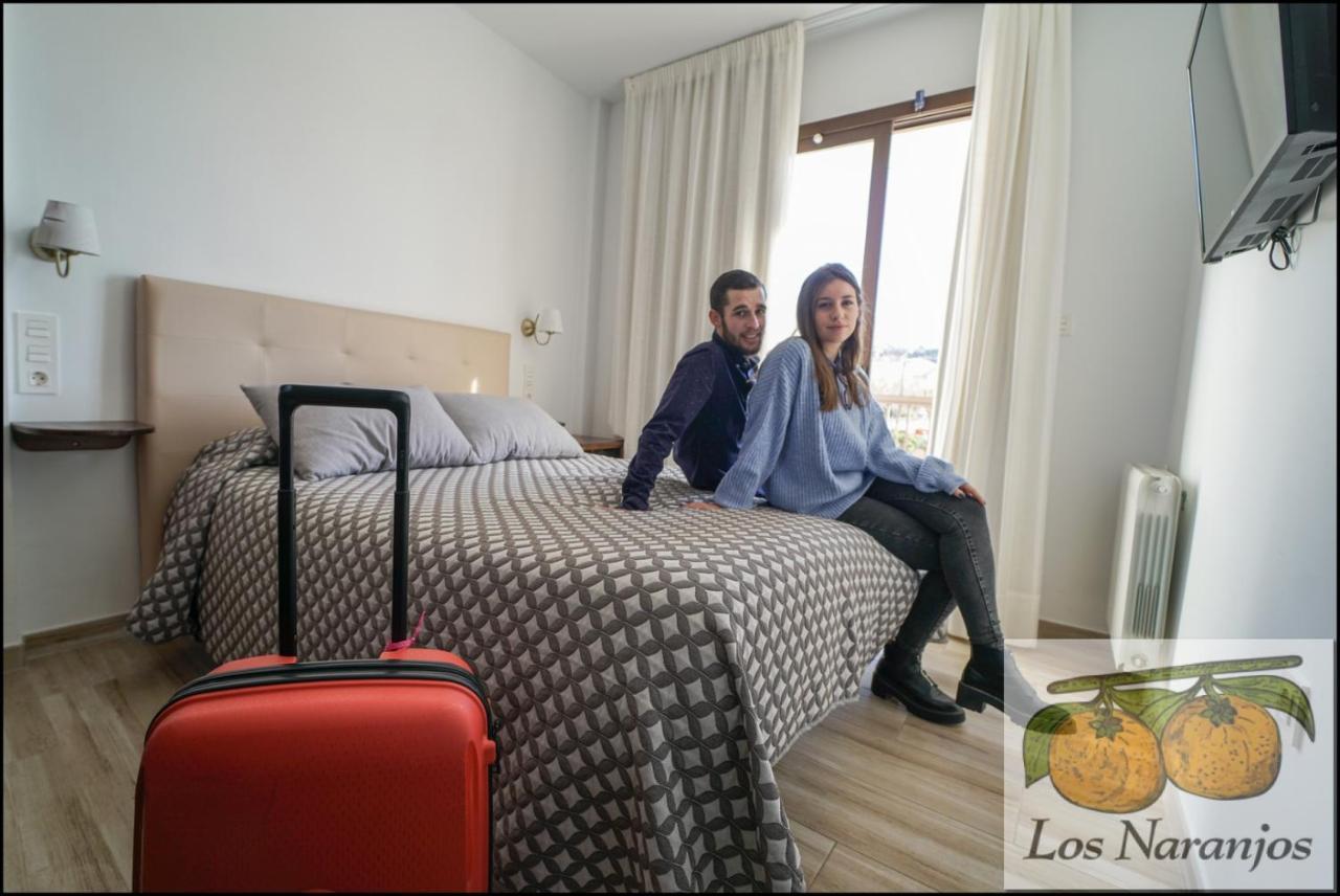 Hostal Y Apartamento Rural Los Naranjos Melegis Exteriör bild