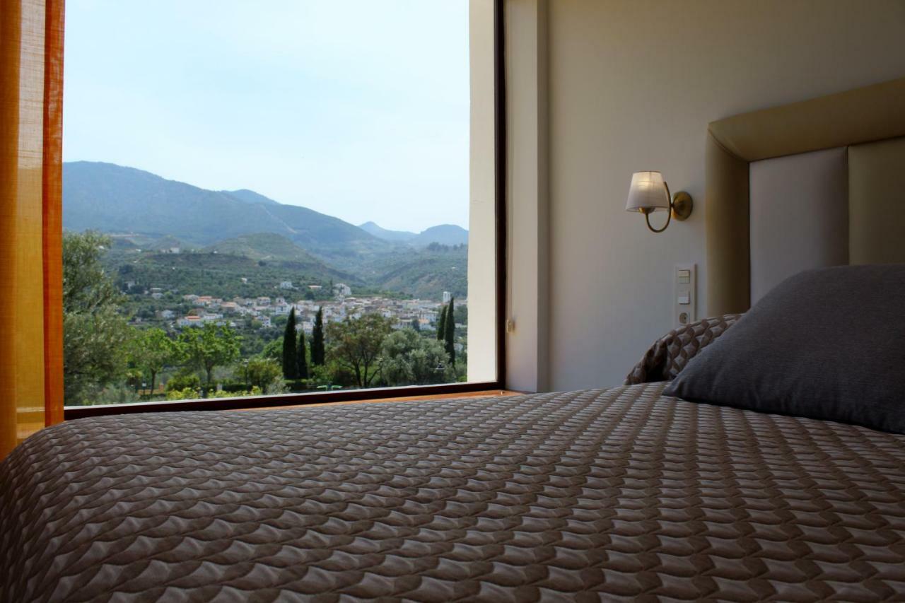 Hostal Y Apartamento Rural Los Naranjos Melegis Exteriör bild