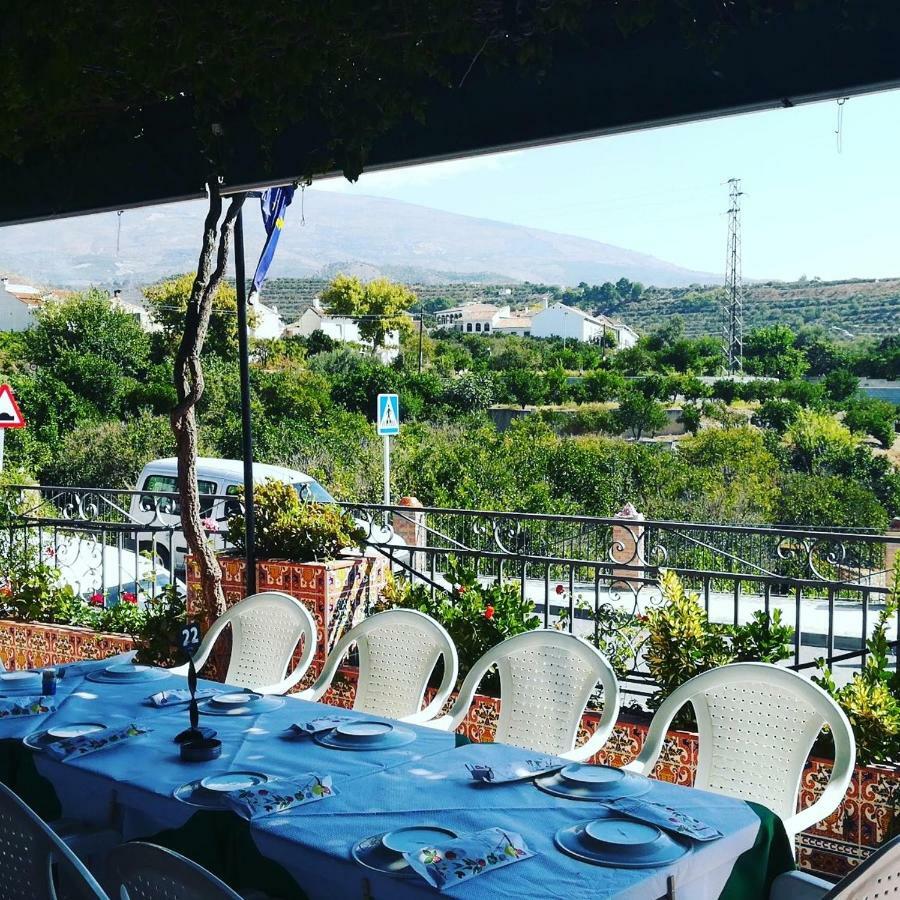 Hostal Y Apartamento Rural Los Naranjos Melegis Exteriör bild